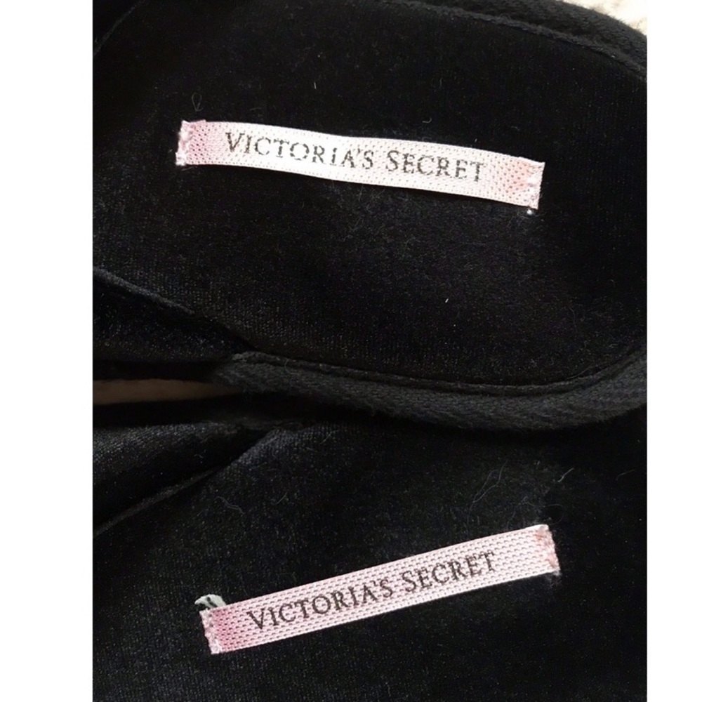 Victoria Secret Black Pom Slippers - Picture 7 of 8